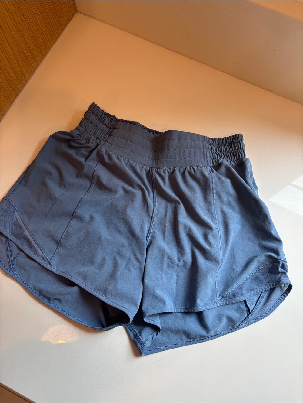 lululemon hotty hot high rise 4” shorts